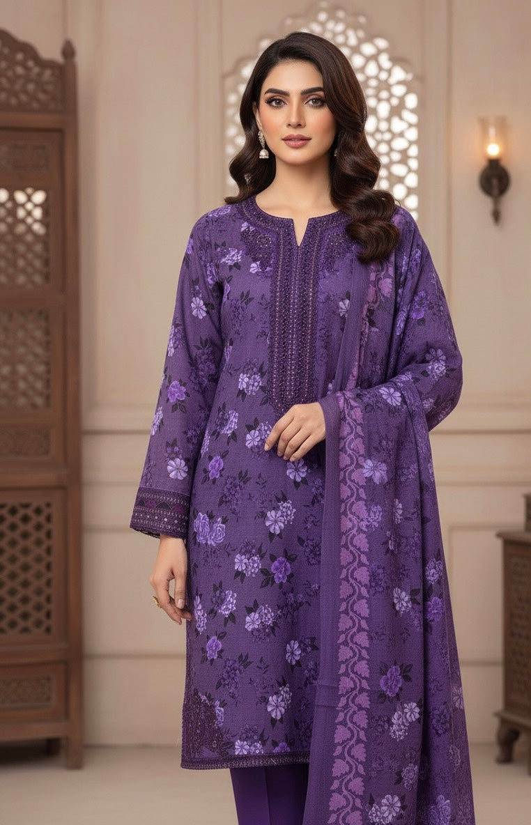 WinTer collection suitable for warm weather (though the dark colors could also suggest a winter collection..