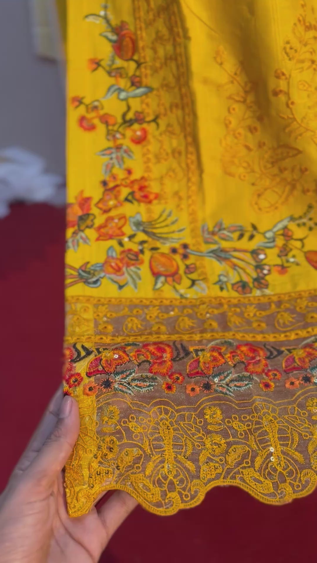 ⭐️ ⭐️ ⭐️ ⭐️ ⭐️ 
The suits are styled with a modern, well-tailored fit.(fabric cotton)